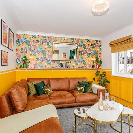 Kendal Explorers 3br House With Free Parking And Ev Dom wakacyjny Burneside