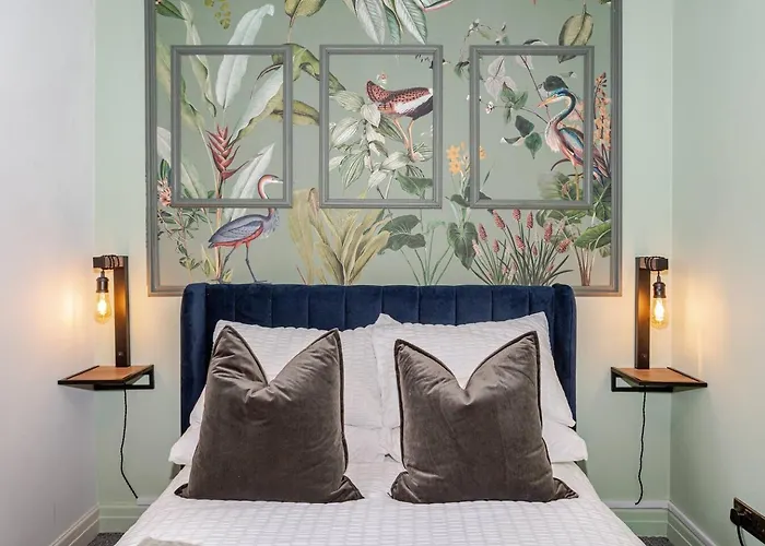 Kendal Explorers 3br House With Free Parking And Ev Holiday home *